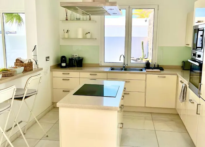 Del Mar Lanzarote - Luxury Beachhouse * 아리시페