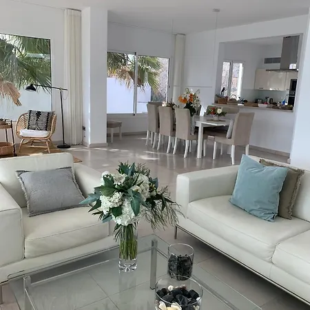 别墅 Del Mar Lanzarote - Luxury Beachhouse 阿雷西费