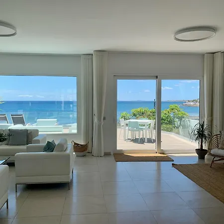 ヴィラ Del Mar Lanzarote - Luxury Beachhouse アレシフェ