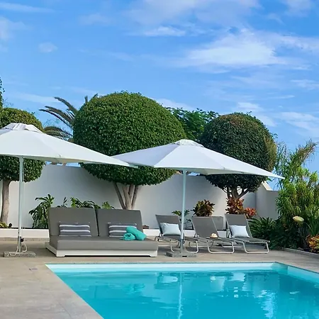 ヴィラ Del Mar Lanzarote - Luxury Beachhouse アレシフェ