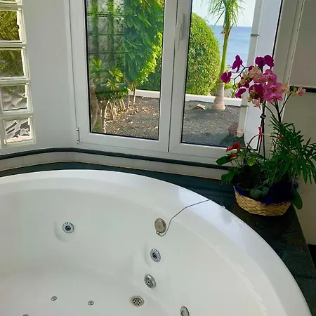 ヴィラ Del Mar Lanzarote - Luxury Beachhouse *