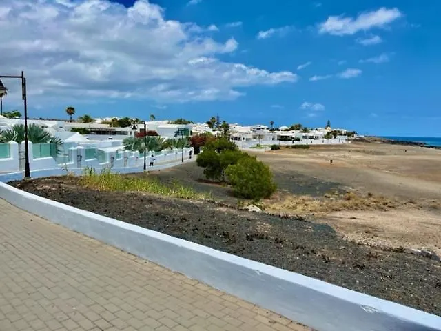 Villa Del Mar Lanzarote - Luxury Beachhouse
